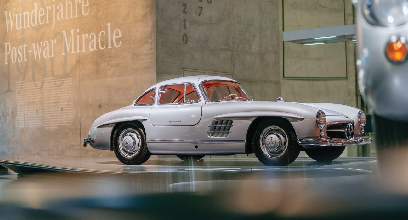 Mercedes-Benz 300 SL “Gullwing”
