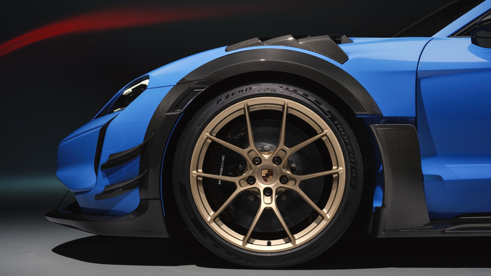 Detalle de la rueda y la aerodinámica del Kit Manthey